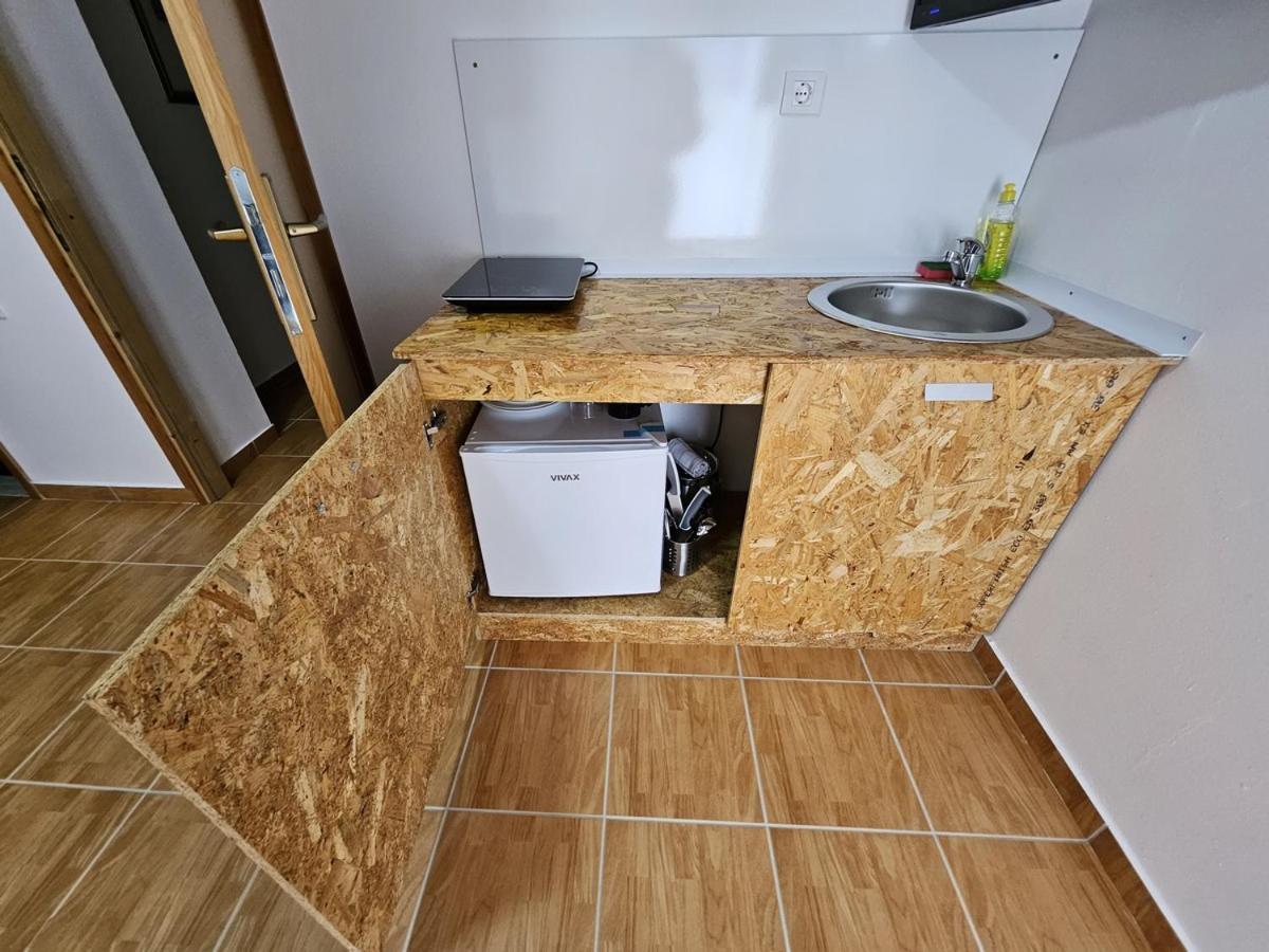 Budget Apartment Lelo Centar 5 Osijek Exterior foto